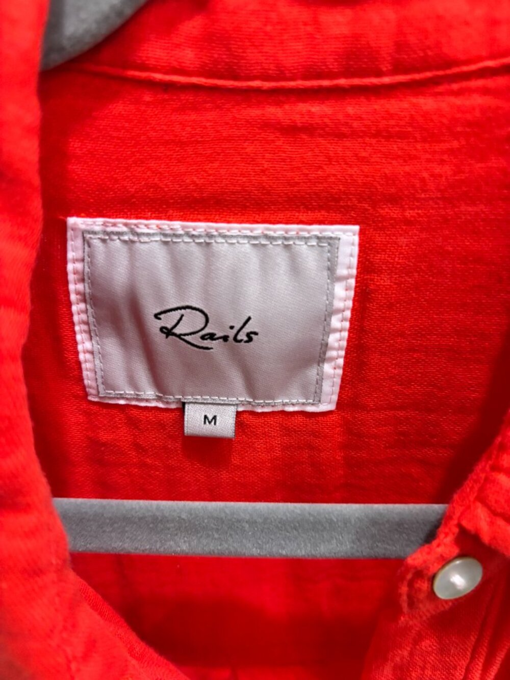 Red Rails Shirt M - Picture 4 of 4